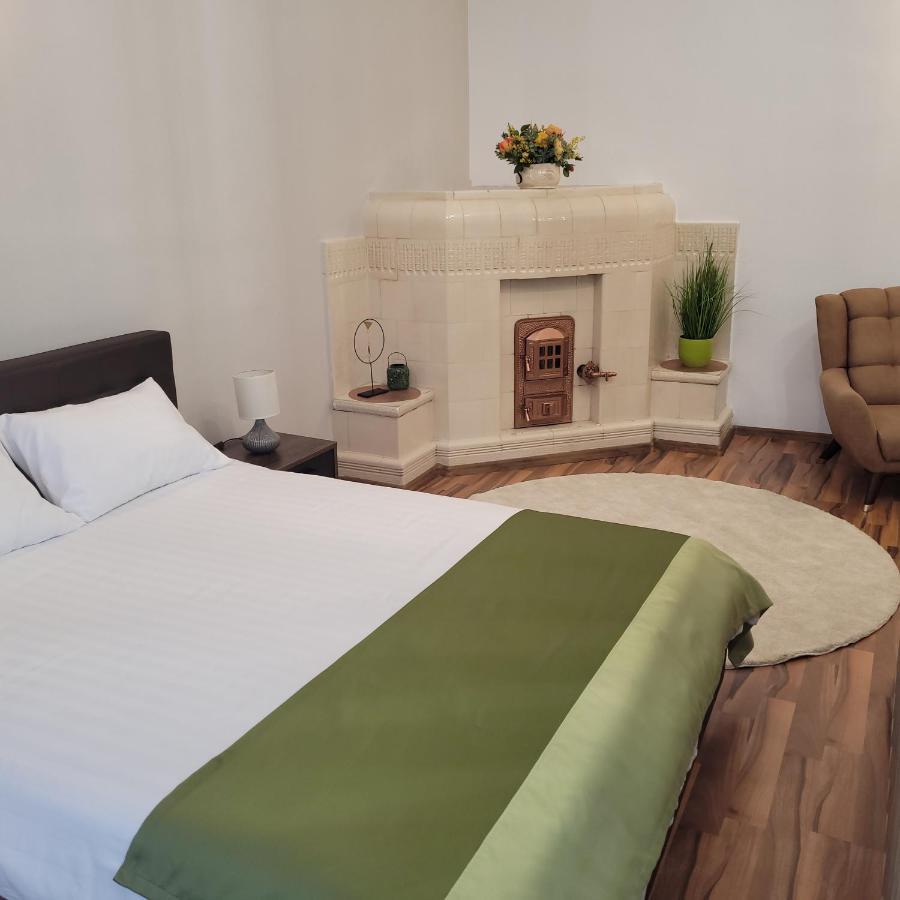 B8 - Spacious, Charming Apartment In Central Sibiu Exterior photo